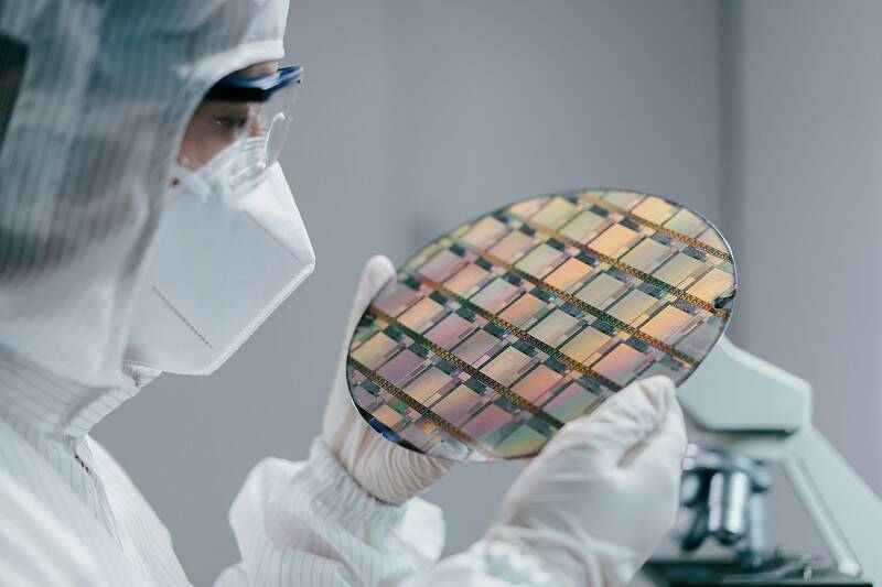 > 区块链和不可替代代币 (NFT) 是过去两年中“最热门”的技术之一。至少18%的美国人投资了 NFT,而超过五分之一的英国人认为 NFT 是“良好且安全的投资”。 /news/20220718-1-future1207/VCG41N1354885946.jpg