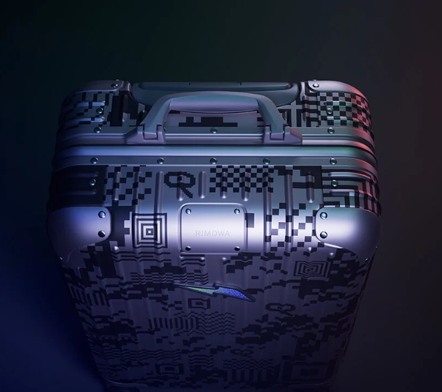 RIMOWA 进入 Metaverse 推出带有 RTFKT 的 phygital 行李箱和 NFT /news/20221025-05-llp1212/39.png