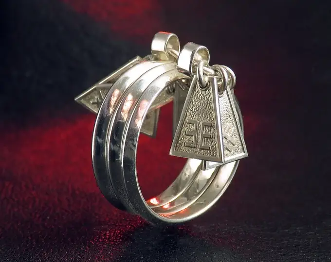 il_680x540.2446996026_2tmi /nfts/day-rings/il_680x540.2446996026_2tmi.webp